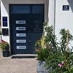 Apartment Comfort Lovely Diva 4, Ciovo, Okrug Trogir