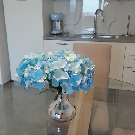 Apartment Comfort Lovely Diva 4, Ciovo, Okrug